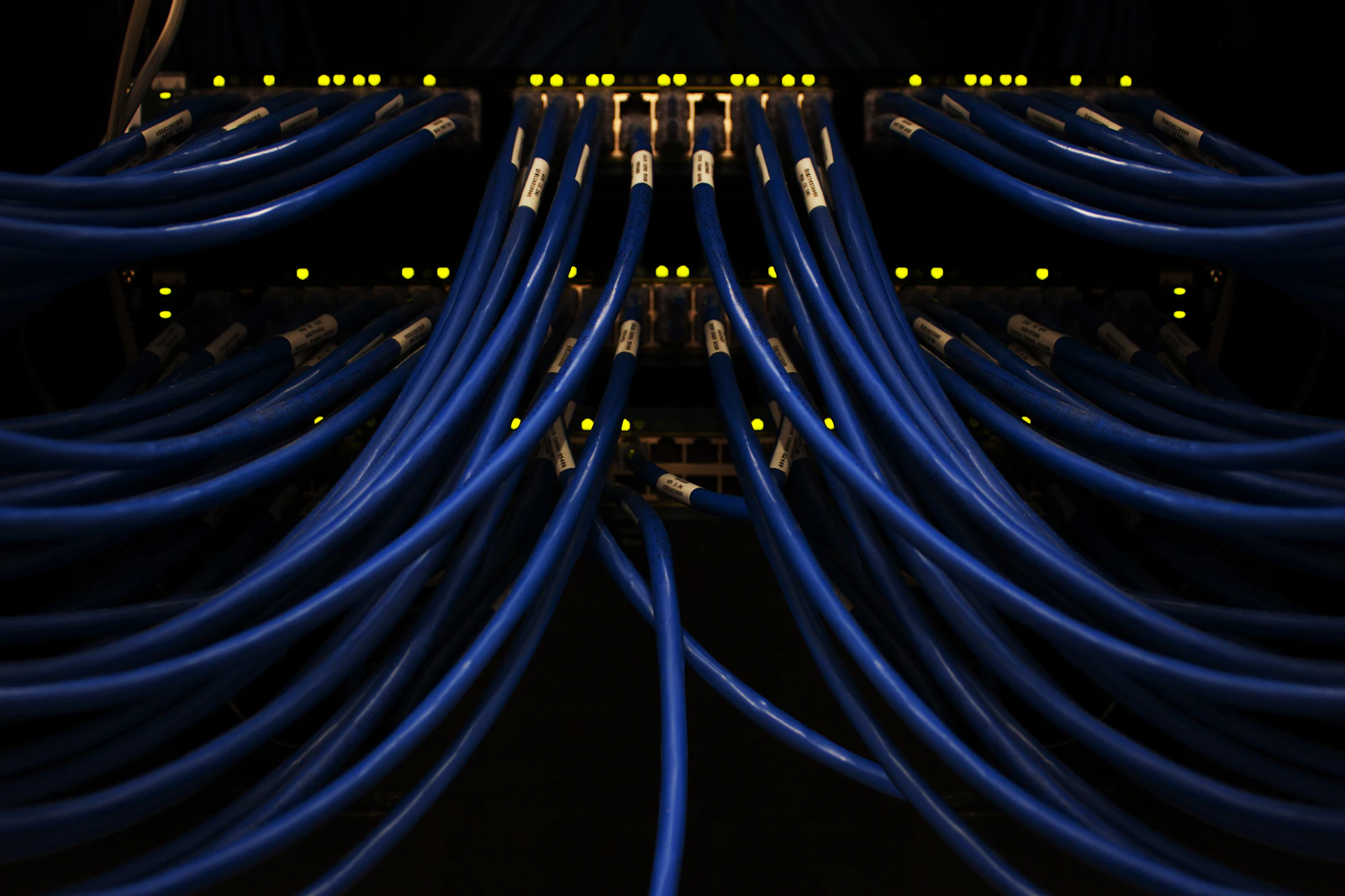Serveur VPS hébergé dans un centre de données