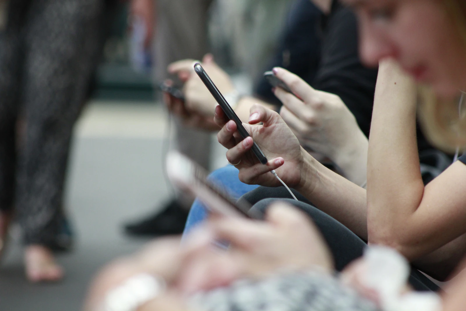 Calendrier éditorial : publier régulièrement pour une audience sur mobile